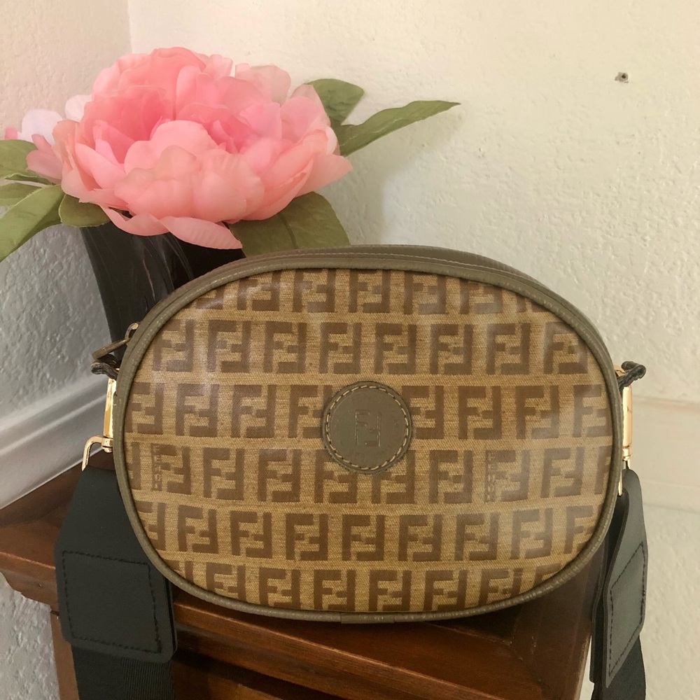 Vintage Rare FENDI Zucchino camera bag (2 straps included)